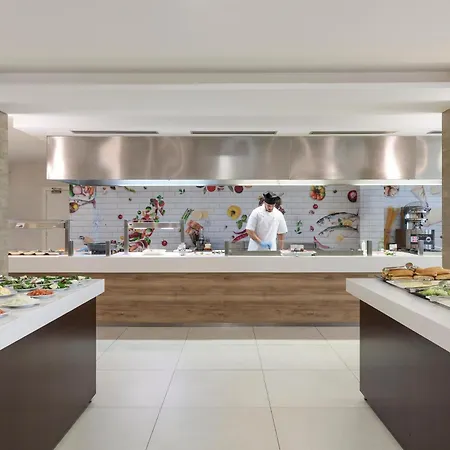 Otel Angeles 4*
