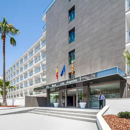 Otel Angeles 4*